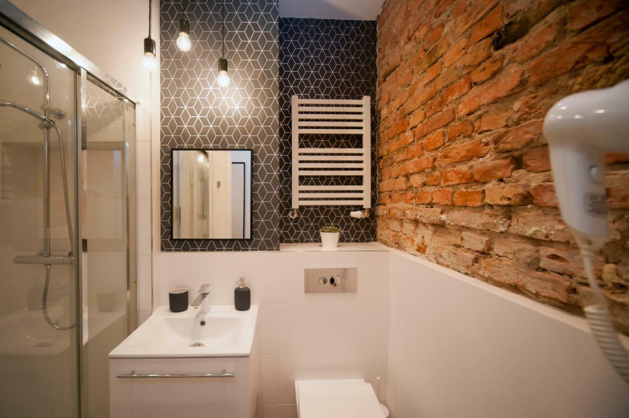 Very Berry - Glogowska 35A - Mtp Apartments - Self Check In 24H Πόζναν Εξωτερικό φωτογραφία