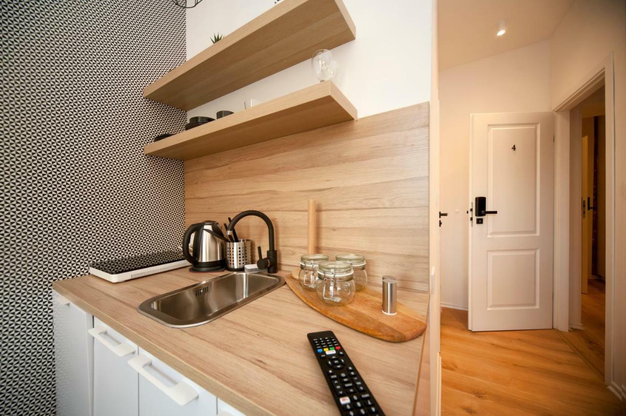 Very Berry - Glogowska 35A - Mtp Apartments - Self Check In 24H Πόζναν Εξωτερικό φωτογραφία