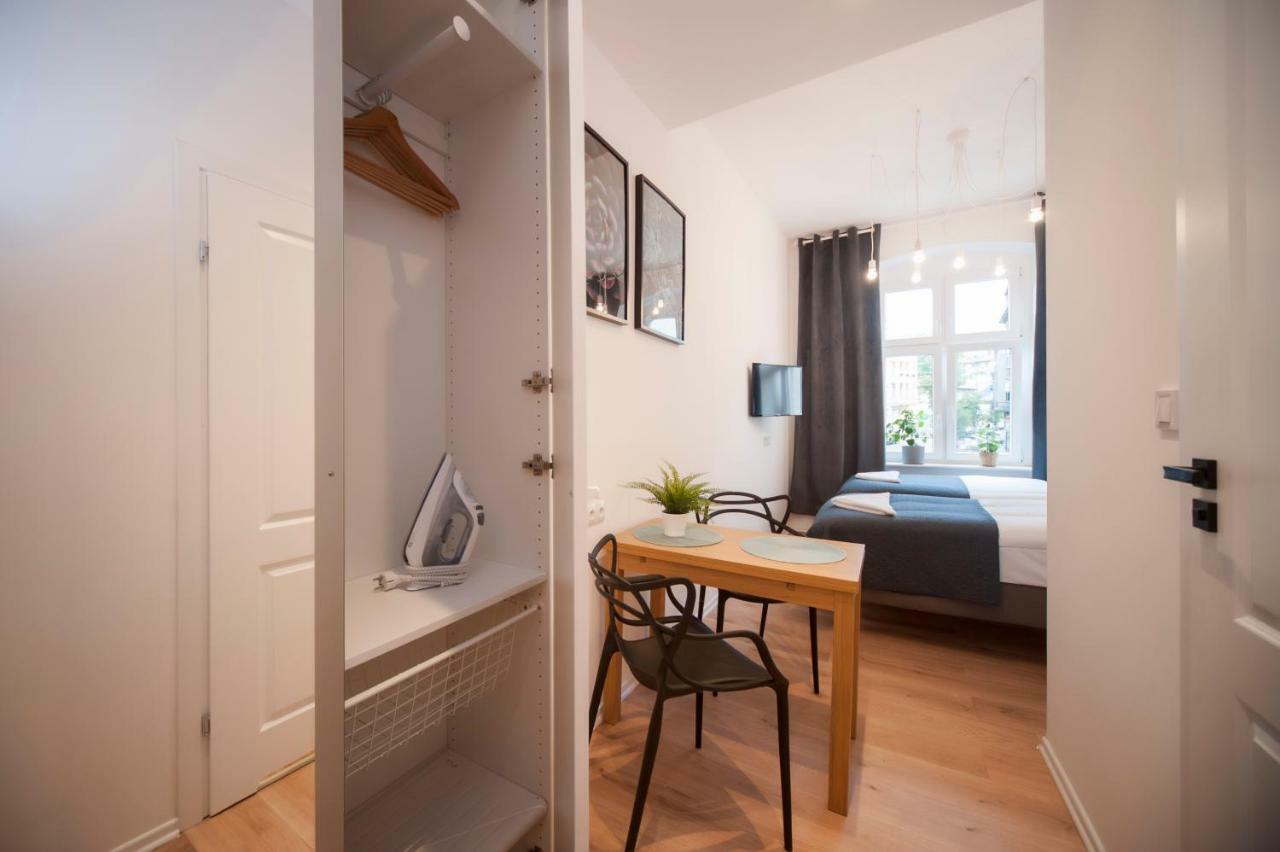 Very Berry - Glogowska 35A - Mtp Apartments - Self Check In 24H Πόζναν Εξωτερικό φωτογραφία