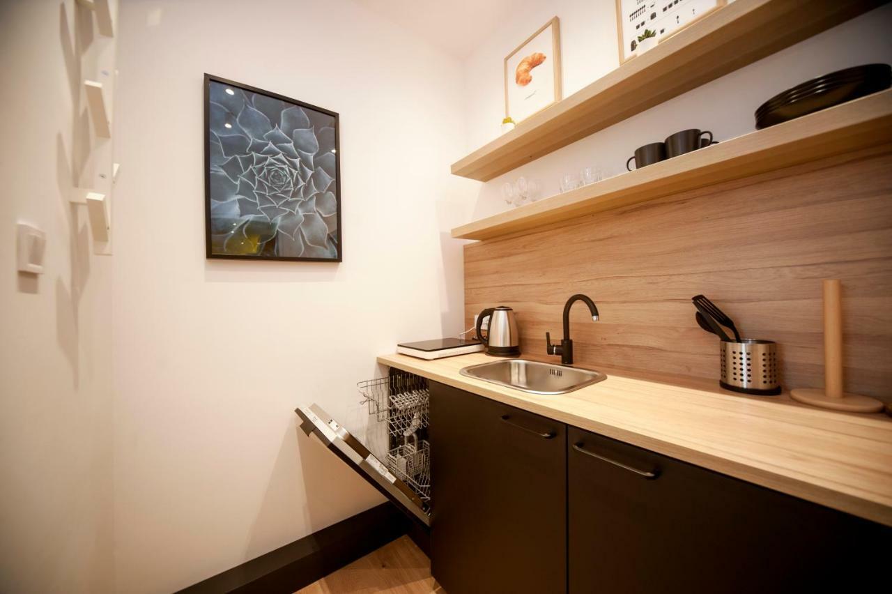 Very Berry - Glogowska 35A - Mtp Apartments - Self Check In 24H Πόζναν Εξωτερικό φωτογραφία